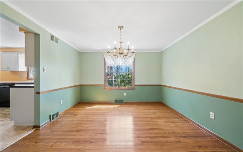 3902 Glencoe Ct, Murrysville, 15668, 4 Bedrooms Bedrooms, 9 Rooms Rooms,2.1 BathroomsBathrooms,Residential,For Sale,Glencoe Ct,1749029