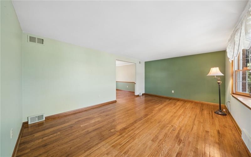 3902 Glencoe Ct, Murrysville, 15668, 4 Bedrooms Bedrooms, 9 Rooms Rooms,2.1 BathroomsBathrooms,Residential,For Sale,Glencoe Ct,1749029