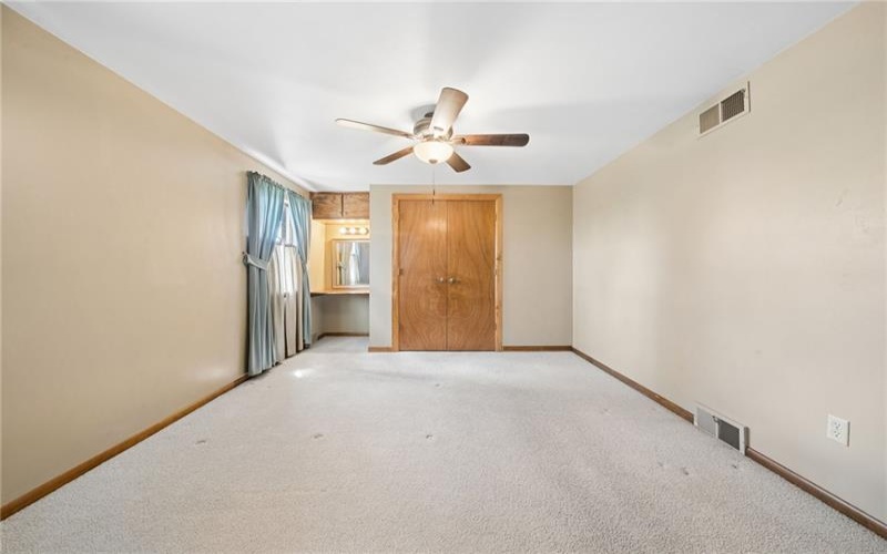 3902 Glencoe Ct, Murrysville, 15668, 4 Bedrooms Bedrooms, 9 Rooms Rooms,2.1 BathroomsBathrooms,Residential,For Sale,Glencoe Ct,1749029