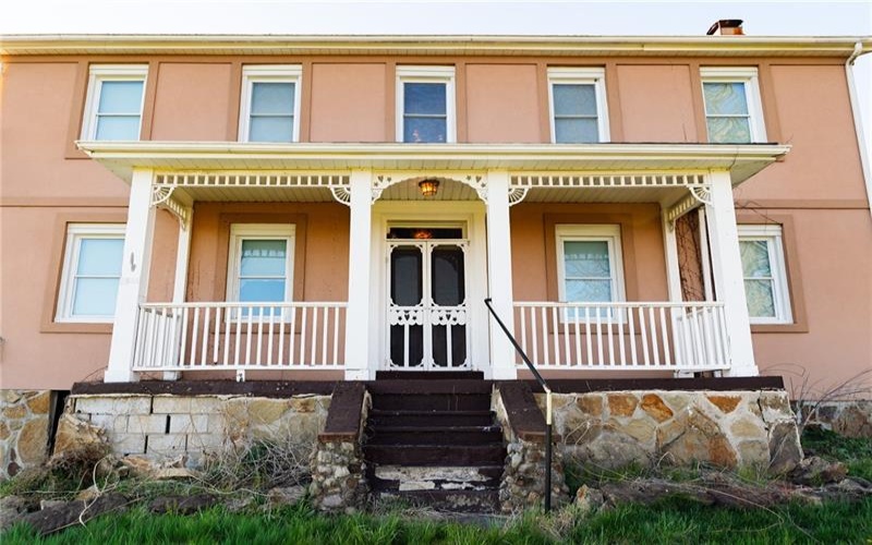 262 Durst Rd, Irwin, 15642, 3 Bedrooms Bedrooms, 8 Rooms Rooms,1.1 BathroomsBathrooms,Residential,For Sale,Durst Rd,1749056