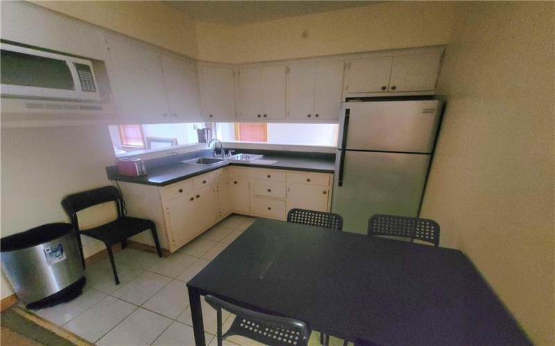 404 E Beau St, Washington, 15301, 2 Bedrooms Bedrooms, ,1.1 BathroomsBathrooms,Lease,For Rent,E Beau St,1750463