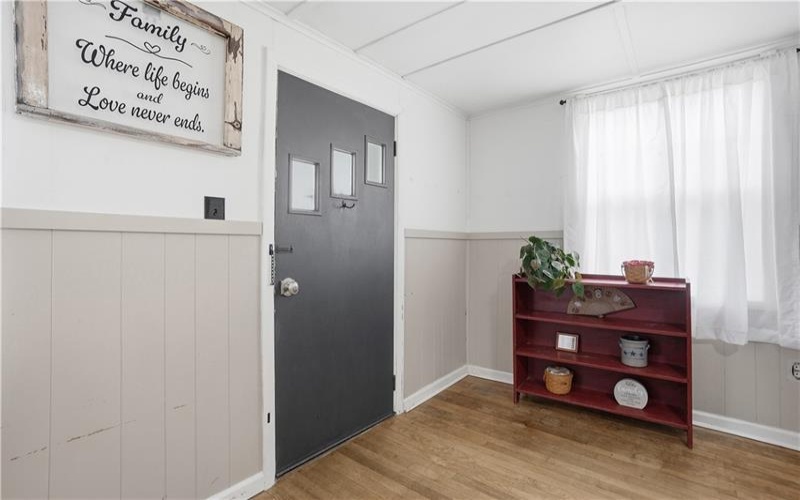 164 Pittsburgh Street, Delmont, 15626, 2 Bedrooms Bedrooms, 6 Rooms Rooms,2 BathroomsBathrooms,Residential,For Sale,Pittsburgh Street,1749109