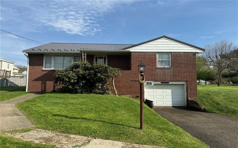 74 MAIN STREET, Fairchance, 15436, 3 Bedrooms Bedrooms, 7 Rooms Rooms,1 BathroomBathrooms,Residential,For Sale,MAIN STREET,1749115