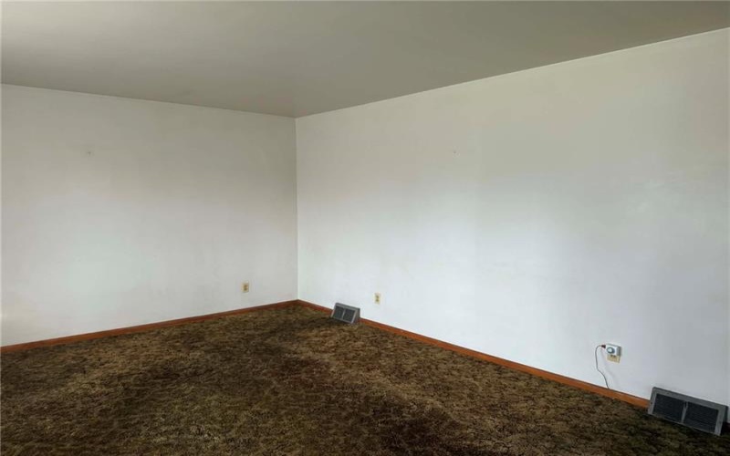 74 MAIN STREET, Fairchance, 15436, 3 Bedrooms Bedrooms, 7 Rooms Rooms,1 BathroomBathrooms,Residential,For Sale,MAIN STREET,1749115