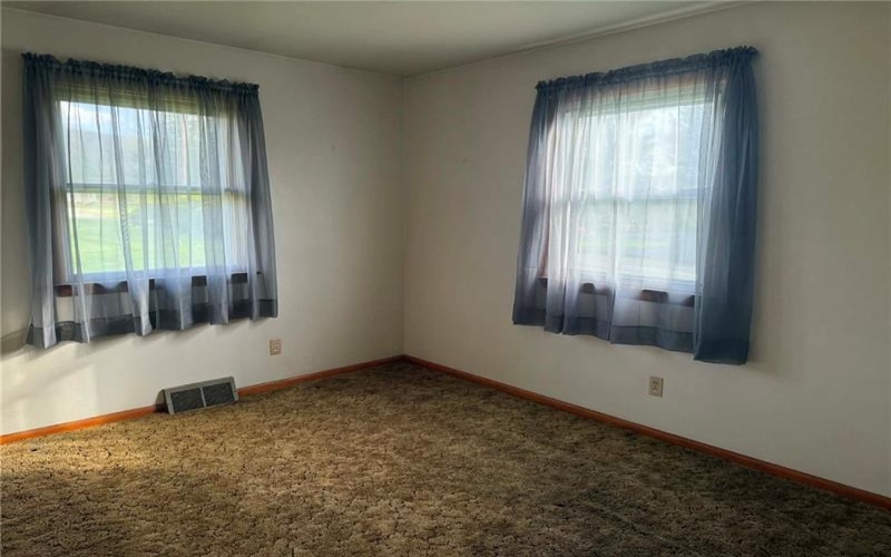 74 MAIN STREET, Fairchance, 15436, 3 Bedrooms Bedrooms, 7 Rooms Rooms,1 BathroomBathrooms,Residential,For Sale,MAIN STREET,1749115