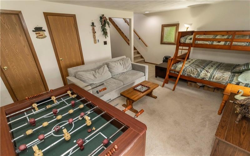 510 Kooser Cir, Hidden Valley, 15502, 3 Bedrooms Bedrooms, 6 Rooms Rooms,2 BathroomsBathrooms,Residential,For Sale,Kooser Cir,1749177