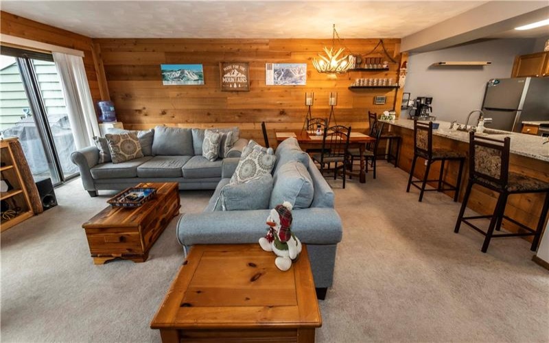510 Kooser Cir, Hidden Valley, 15502, 3 Bedrooms Bedrooms, 6 Rooms Rooms,2 BathroomsBathrooms,Residential,For Sale,Kooser Cir,1749177