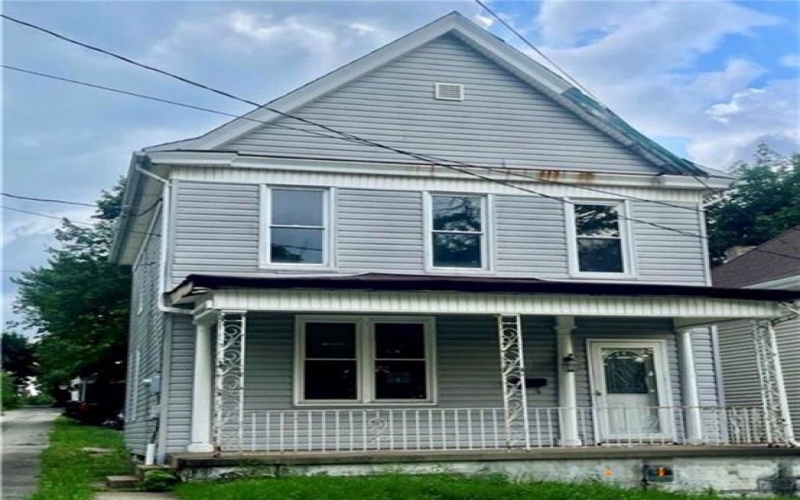 5 Hacker Ave, Jeannette, 15644, 3 Bedrooms Bedrooms, ,1.1 BathroomsBathrooms,Residential,For Sale,Hacker Ave,1749194