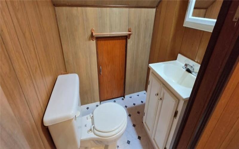 156 Oakland Ave, Uniontown, 15401, 4 Bedrooms Bedrooms, ,2.1 BathroomsBathrooms,Residential,For Sale,Oakland Ave,1750553