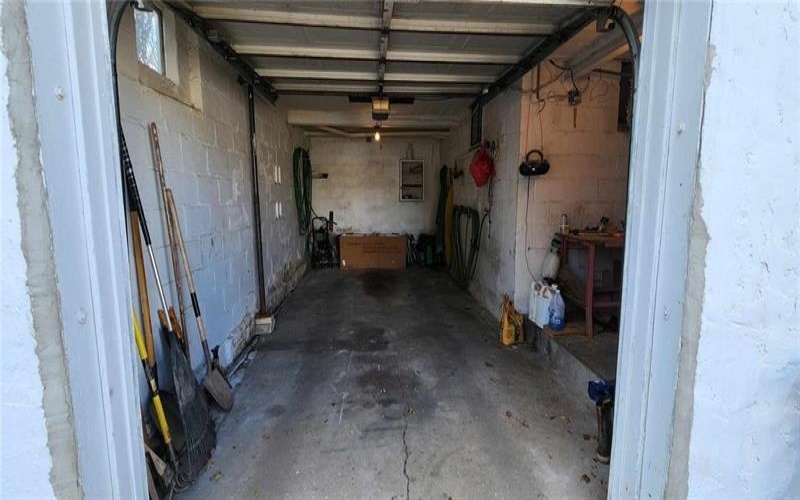 156 Oakland Ave, Uniontown, 15401, 4 Bedrooms Bedrooms, ,2.1 BathroomsBathrooms,Residential,For Sale,Oakland Ave,1750553