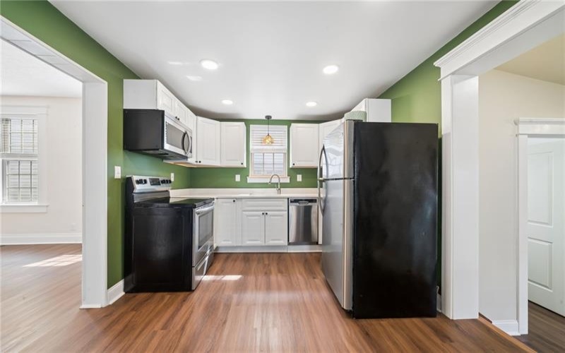 425 Burton Avenue, 15301, 15301, 2 Bedrooms Bedrooms, 6 Rooms Rooms,2 BathroomsBathrooms,Residential,For Sale,Burton Avenue,1749214