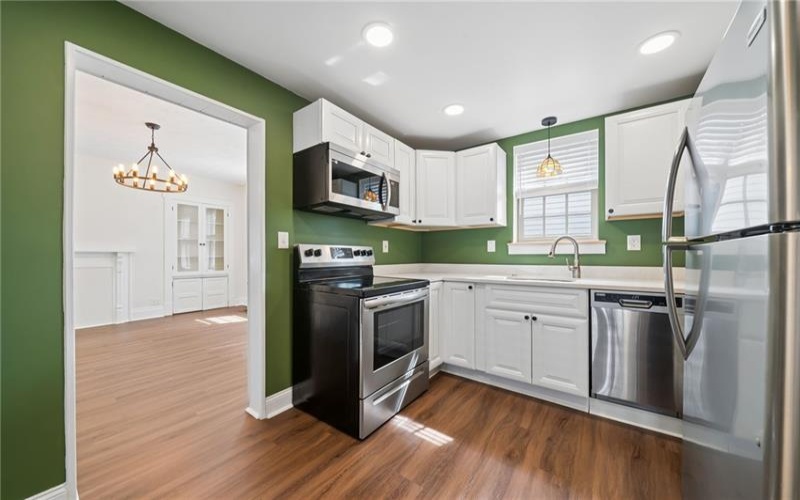 425 Burton Avenue, 15301, 15301, 2 Bedrooms Bedrooms, 6 Rooms Rooms,2 BathroomsBathrooms,Residential,For Sale,Burton Avenue,1749214