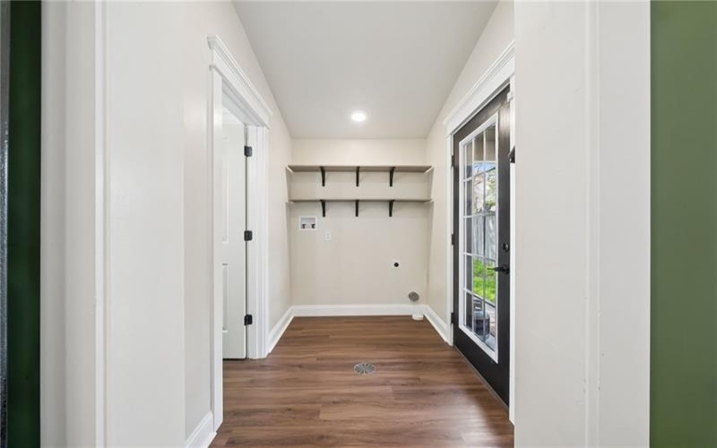 425 Burton Avenue, 15301, 15301, 2 Bedrooms Bedrooms, 6 Rooms Rooms,2 BathroomsBathrooms,Residential,For Sale,Burton Avenue,1749214
