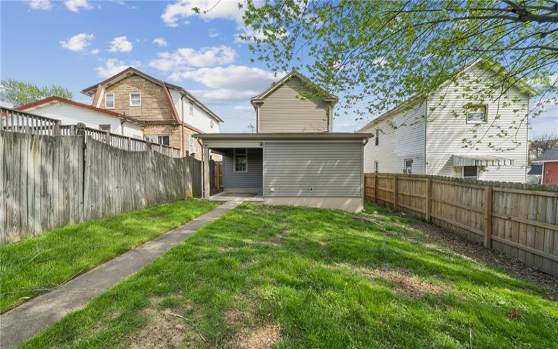 425 Burton Avenue, 15301, 15301, 2 Bedrooms Bedrooms, 6 Rooms Rooms,2 BathroomsBathrooms,Residential,For Sale,Burton Avenue,1749214