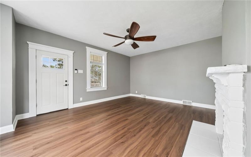 425 Burton Avenue, 15301, 15301, 2 Bedrooms Bedrooms, 6 Rooms Rooms,2 BathroomsBathrooms,Residential,For Sale,Burton Avenue,1749214