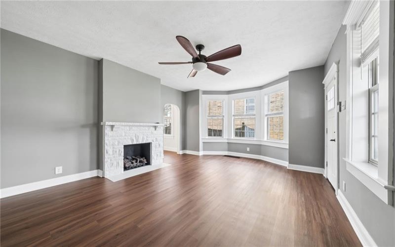 425 Burton Avenue, 15301, 15301, 2 Bedrooms Bedrooms, 6 Rooms Rooms,2 BathroomsBathrooms,Residential,For Sale,Burton Avenue,1749214