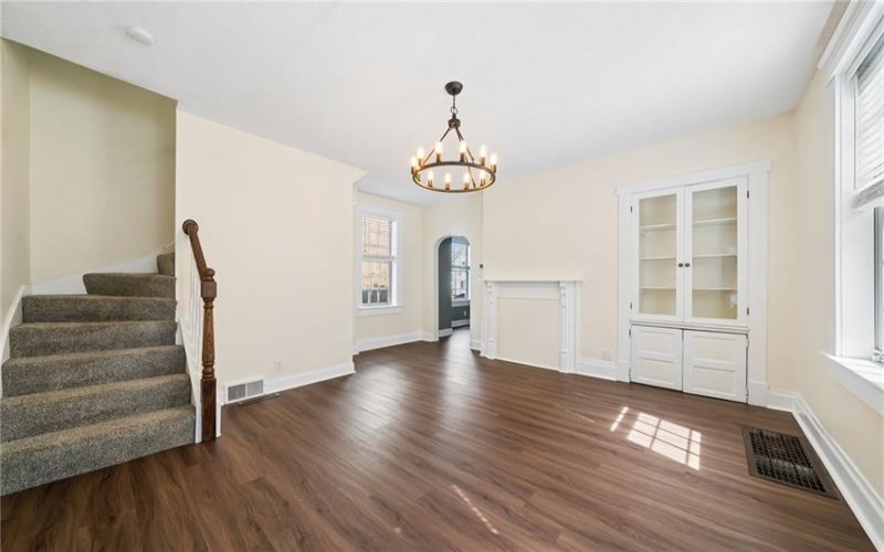 425 Burton Avenue, 15301, 15301, 2 Bedrooms Bedrooms, 6 Rooms Rooms,2 BathroomsBathrooms,Residential,For Sale,Burton Avenue,1749214