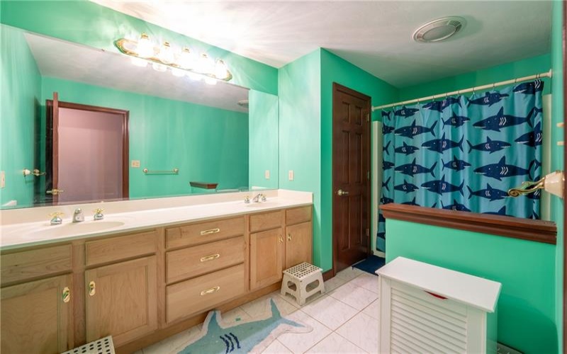 6004 Mason Drive, Greensburg, 15601, 5 Bedrooms Bedrooms, 11 Rooms Rooms,4 BathroomsBathrooms,Residential,For Sale,Mason Drive,1750568