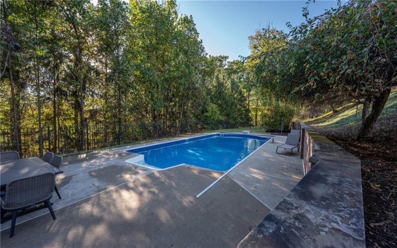6004 Mason Drive, Greensburg, 15601, 5 Bedrooms Bedrooms, 11 Rooms Rooms,4 BathroomsBathrooms,Residential,For Sale,Mason Drive,1750568