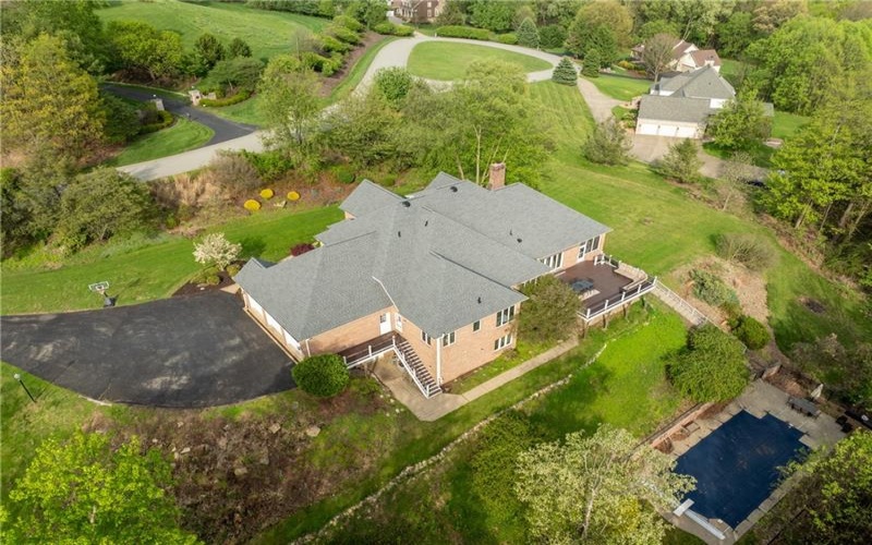 6004 Mason Drive, Greensburg, 15601, 5 Bedrooms Bedrooms, 11 Rooms Rooms,4 BathroomsBathrooms,Residential,For Sale,Mason Drive,1750568