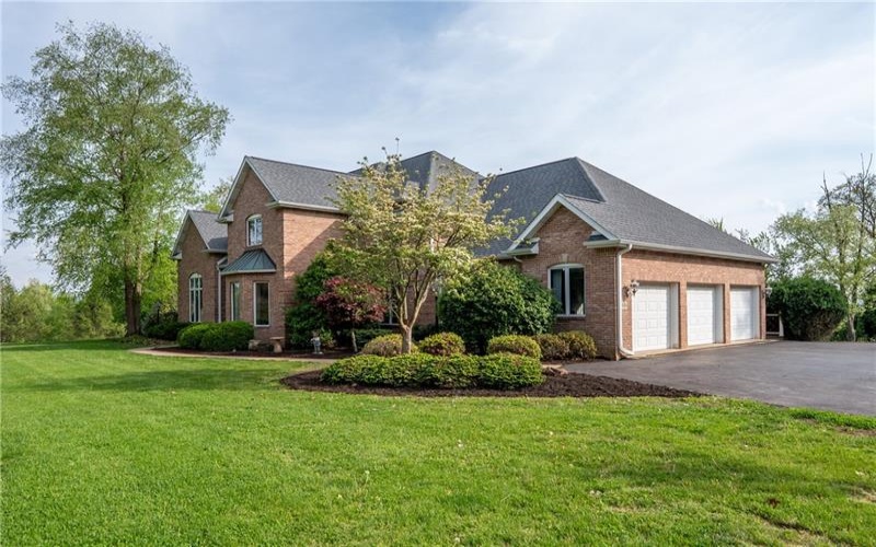 6004 Mason Drive, Greensburg, 15601, 5 Bedrooms Bedrooms, 11 Rooms Rooms,4 BathroomsBathrooms,Residential,For Sale,Mason Drive,1750568