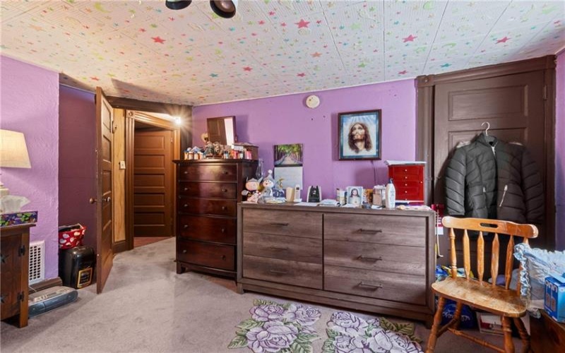 402 4th St, 15697, 15697, 3 Bedrooms Bedrooms, ,1 BathroomBathrooms,Residential,For Sale,4th St,1750573