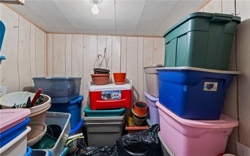 402 4th St, 15697, 15697, 3 Bedrooms Bedrooms, ,1 BathroomBathrooms,Residential,For Sale,4th St,1750573