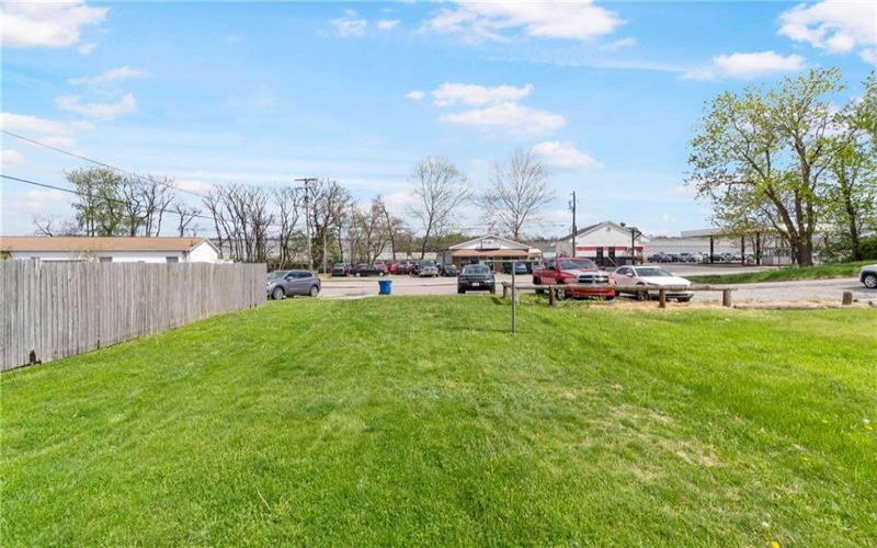 402 4th St, 15697, 15697, 3 Bedrooms Bedrooms, ,1 BathroomBathrooms,Residential,For Sale,4th St,1750573