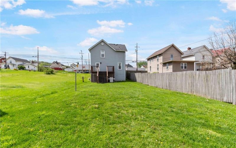402 4th St, 15697, 15697, 3 Bedrooms Bedrooms, ,1 BathroomBathrooms,Residential,For Sale,4th St,1750573