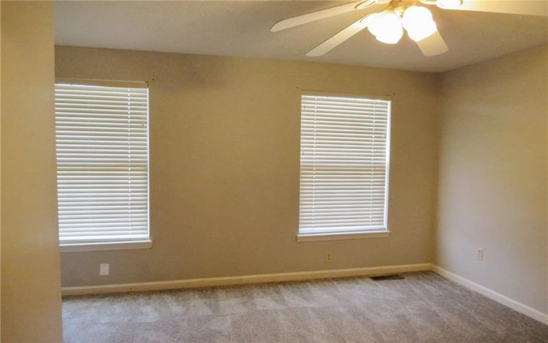 392 Pine Ridge Dr, Venetia, 15367, 4 Bedrooms Bedrooms, 10 Rooms Rooms,2.1 BathroomsBathrooms,Residential,For Sale,Pine Ridge Dr,1750584