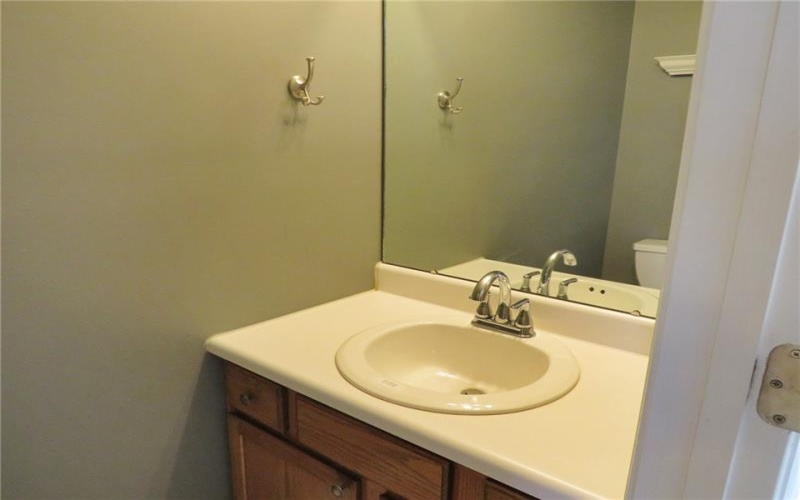 392 Pine Ridge Dr, Venetia, 15367, 4 Bedrooms Bedrooms, 10 Rooms Rooms,2.1 BathroomsBathrooms,Residential,For Sale,Pine Ridge Dr,1750584