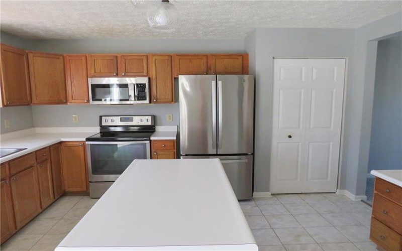 392 Pine Ridge Dr, Venetia, 15367, 4 Bedrooms Bedrooms, 10 Rooms Rooms,2.1 BathroomsBathrooms,Residential,For Sale,Pine Ridge Dr,1750584