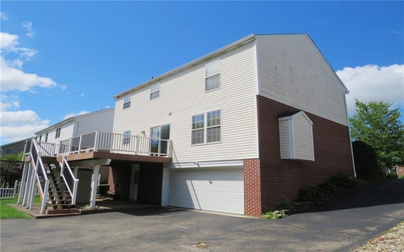 392 Pine Ridge Dr, Venetia, 15367, 4 Bedrooms Bedrooms, 10 Rooms Rooms,2.1 BathroomsBathrooms,Residential,For Sale,Pine Ridge Dr,1750584