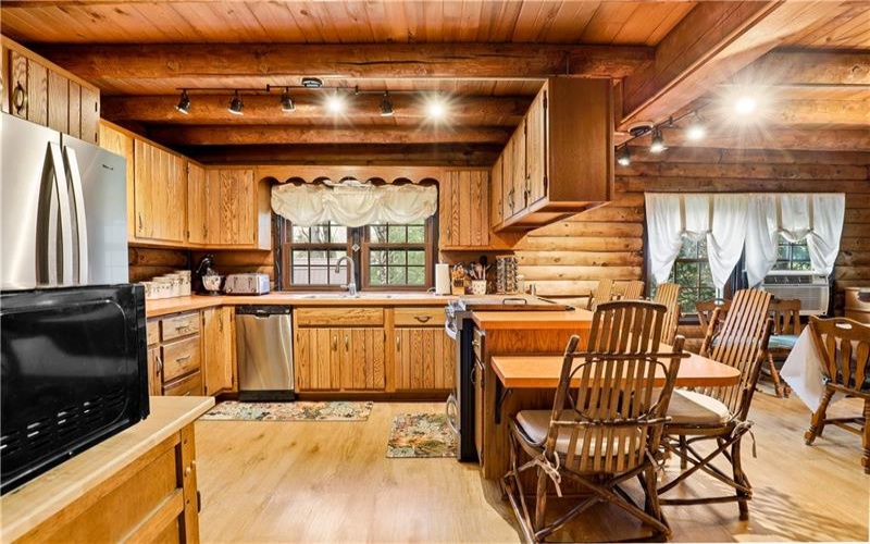 123 Crestview Rd, Acme, 15610, 4 Bedrooms Bedrooms, ,2 BathroomsBathrooms,Residential,For Sale,Crestview Rd,1750597