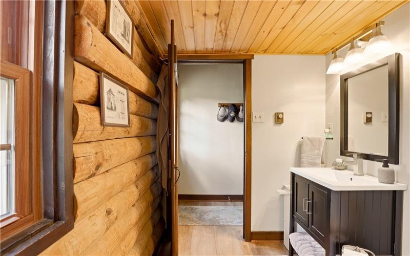 123 Crestview Rd, Acme, 15610, 4 Bedrooms Bedrooms, ,2 BathroomsBathrooms,Residential,For Sale,Crestview Rd,1750597