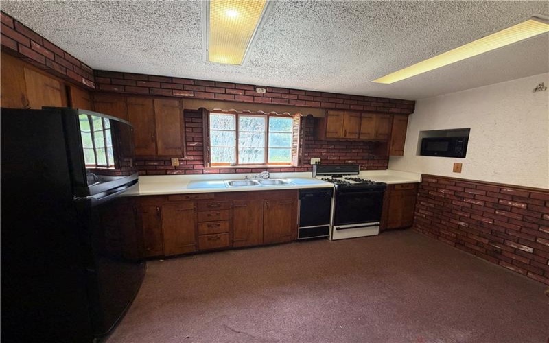 214 Madison Ave, Herminie, 15637, 2 Bedrooms Bedrooms, ,2 BathroomsBathrooms,Residential,For Sale,Madison Ave,1749285