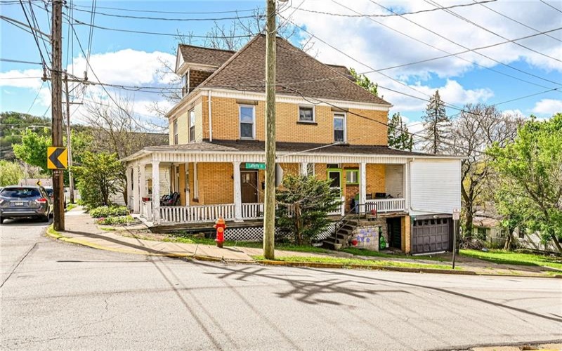 310 Harrison Ave, Jeannette, 15644, ,Multi-unit,For Sale,Harrison Ave,1750621