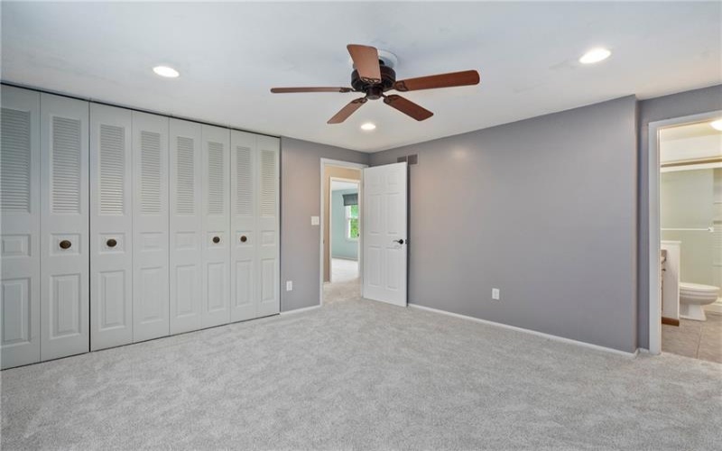 8961 Barnes Lake Rd, Irwin, 15642, 3 Bedrooms Bedrooms, 7 Rooms Rooms,2.1 BathroomsBathrooms,Residential,For Sale,Barnes Lake Rd,1749298