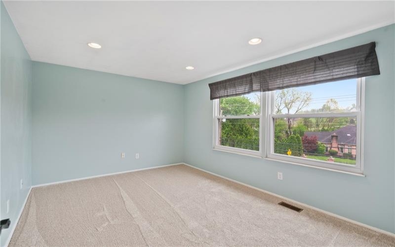 8961 Barnes Lake Rd, Irwin, 15642, 3 Bedrooms Bedrooms, 7 Rooms Rooms,2.1 BathroomsBathrooms,Residential,For Sale,Barnes Lake Rd,1749298
