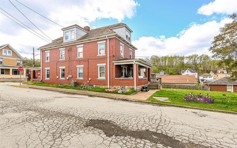 115 Brinton Ave, Trafford, 15085, ,Multi-unit,For Sale,Brinton Ave,1750631