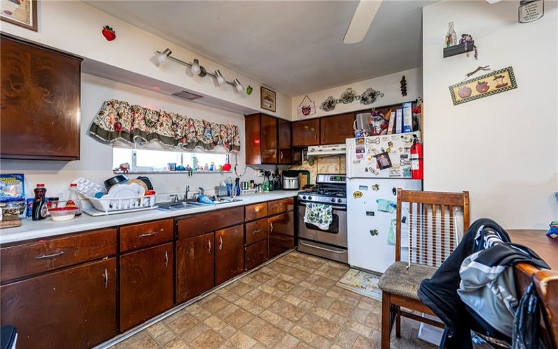 222 Adrian Ave, Trafford, 15085, ,Multi-unit,For Sale,Adrian Ave,1750640