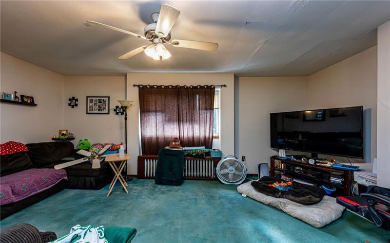 222 Adrian Ave, Trafford, 15085, ,Multi-unit,For Sale,Adrian Ave,1750640
