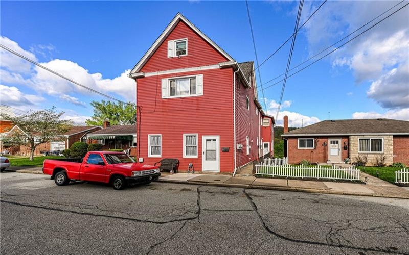 222 Adrian Ave, Trafford, 15085, ,Multi-unit,For Sale,Adrian Ave,1750640