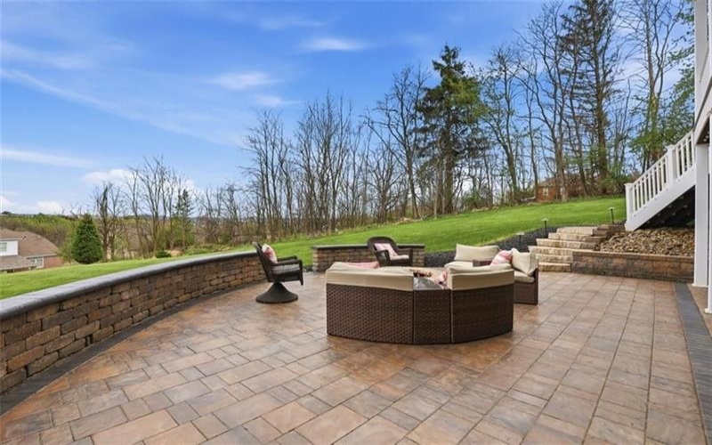 1272 McEwen Rd, Canonsburg, 15317, 4 Bedrooms Bedrooms, ,4.1 BathroomsBathrooms,Residential,For Sale,McEwen Rd,1749317