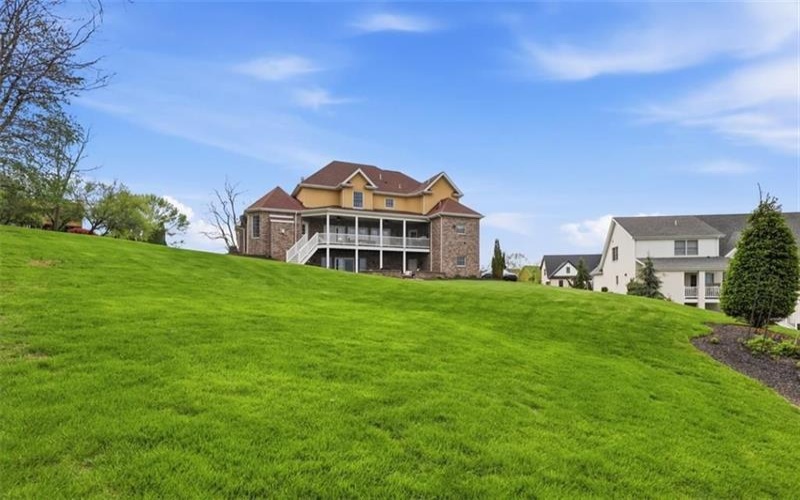 1272 McEwen Rd, Canonsburg, 15317, 4 Bedrooms Bedrooms, ,4.1 BathroomsBathrooms,Residential,For Sale,McEwen Rd,1749317