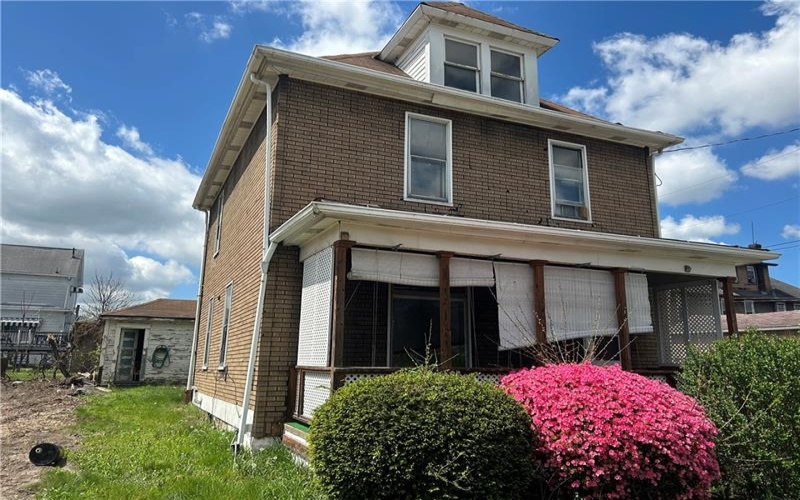 727 14th St, Monessen, 15062, 2 Bedrooms Bedrooms, ,1 BathroomBathrooms,Residential,For Sale,14th St,1749319