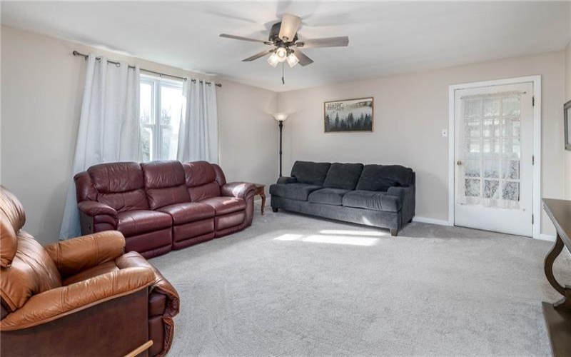 1971 Henderson Ave, Washington, 15301, 3 Bedrooms Bedrooms, 7 Rooms Rooms,2 BathroomsBathrooms,Residential,For Sale,Henderson Ave,1749330