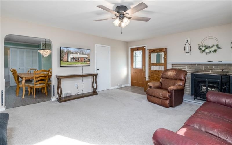 1971 Henderson Ave, Washington, 15301, 3 Bedrooms Bedrooms, 7 Rooms Rooms,2 BathroomsBathrooms,Residential,For Sale,Henderson Ave,1749330