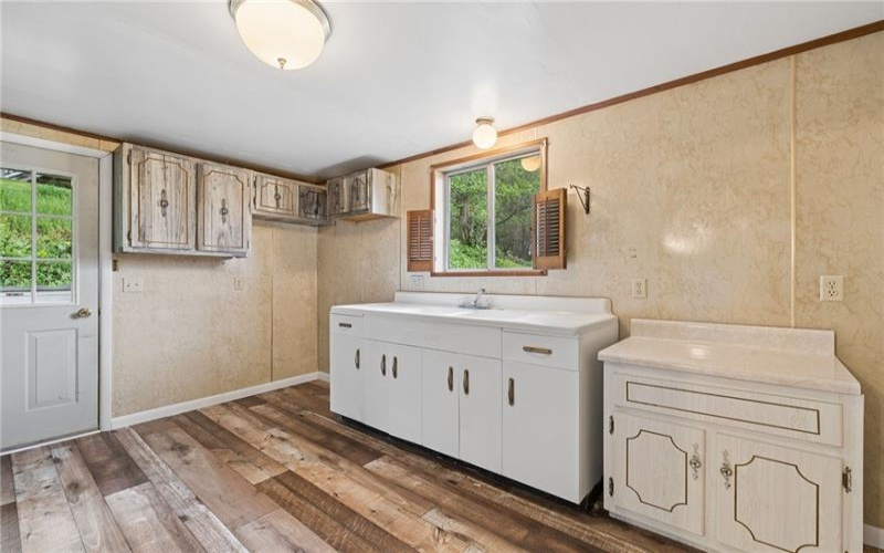 312 Harrison Ave, East Vandergrift, 15629, 2 Bedrooms Bedrooms, 5 Rooms Rooms,1 BathroomBathrooms,Residential,For Sale,Harrison Ave,1749331