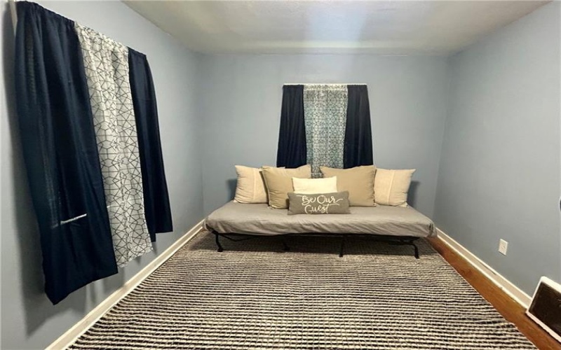 1133 Venetia Rd, Eighty Four, 15330, 2 Bedrooms Bedrooms, ,1 BathroomBathrooms,Residential,For Sale,Venetia Rd,1750676